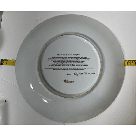 Gold Gilded 15" Seder Plate in Great Condition (used) Betsy Platkin Teutsch - Picture 11 of 15